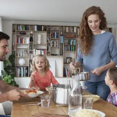 Co niszczy relacje rodzinne i jak temu zapobiec w codziennym życiu