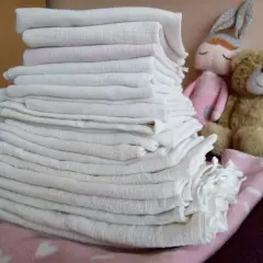 Pieluchy tetrowe czy pampersy: co wybrać, aby uniknąć problemów?